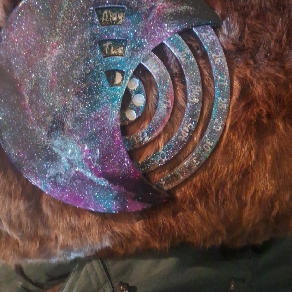 Galaxy-Themed Moon Wall Art, Set The Date